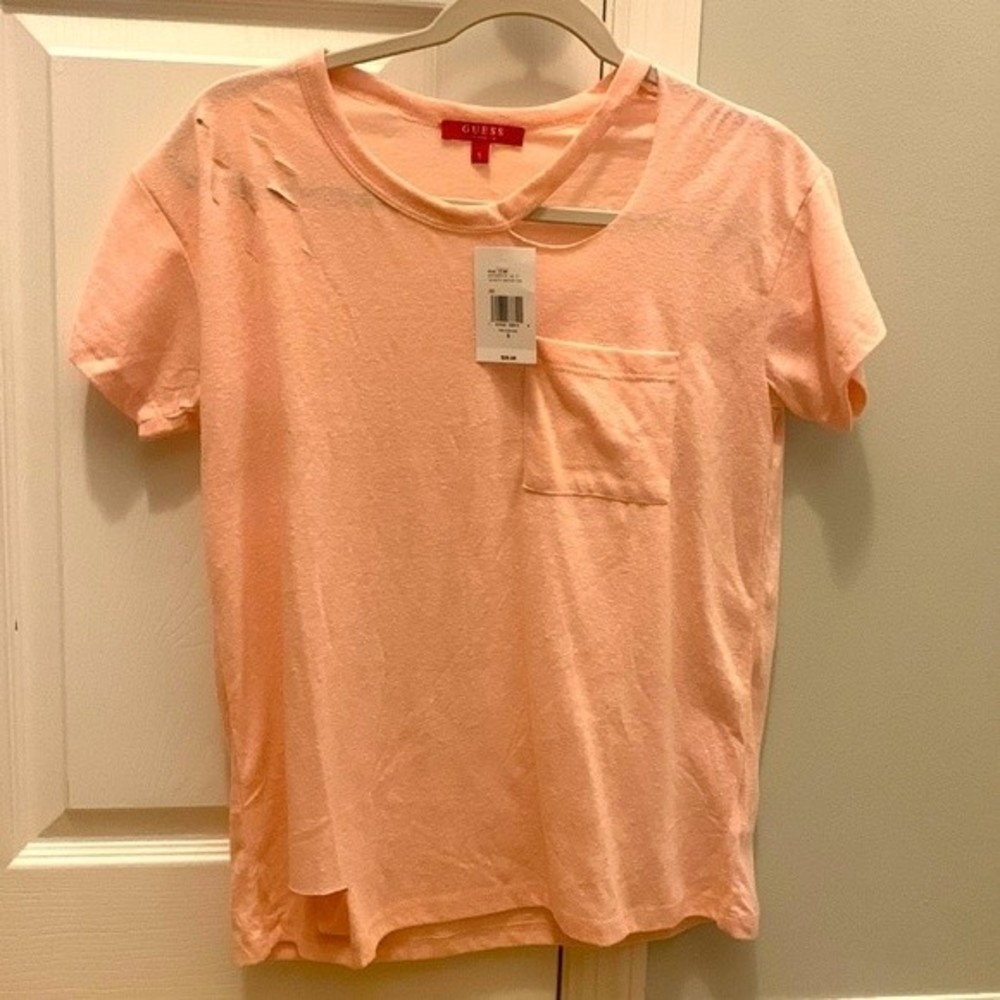 BNWT GUESS Distressed Tee